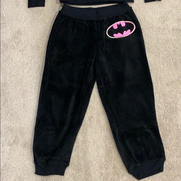 Bat Girl sweatshirt with capri joggers size XS - Picture 2 of 4